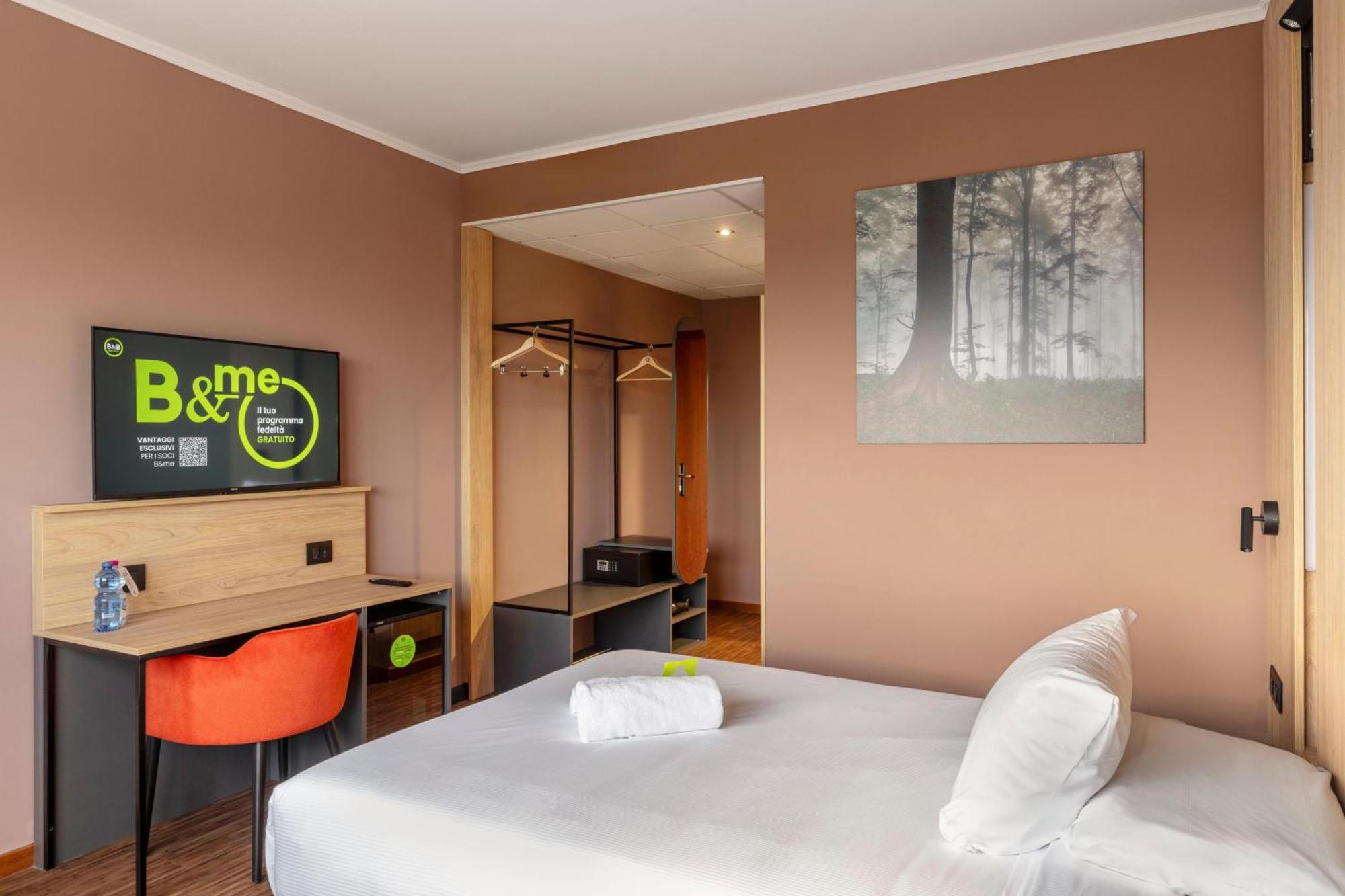 B&B Hotel Cuneo Cristal Exteriér fotografie