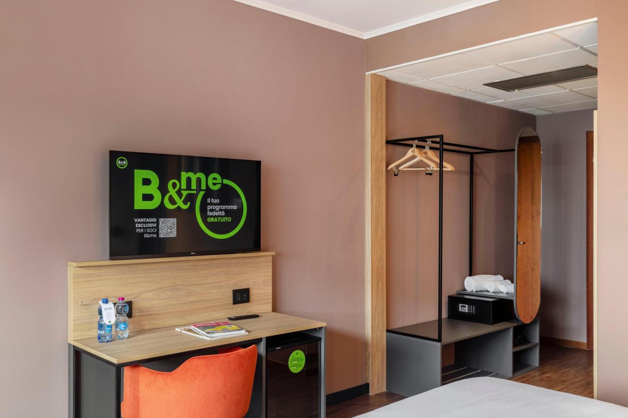 B&B Hotel Cuneo Cristal Exteriér fotografie